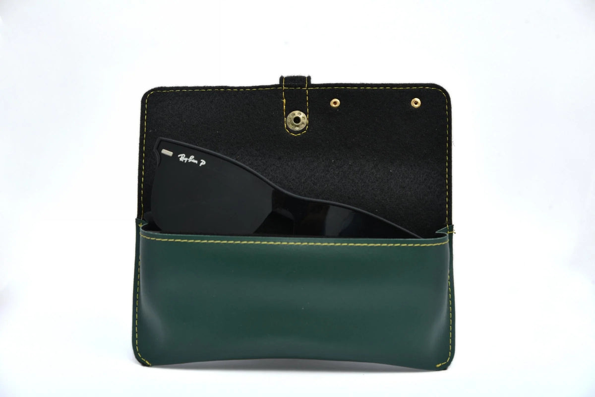 personalized-cb03-olive-green-customized-best-gift-for-boyfriend-girlfriend.Inside/open view.Personalized Premium Quality Unisex Eyewear Case | Custom Leather Unisex case for sunglasses and glasses with name and charm