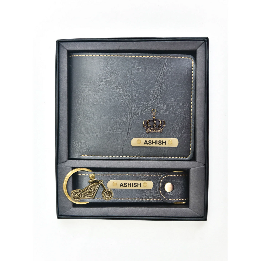 Make a lasting impression with our custom men's combo, designed to suit your personal style. This high-quality leather combo is perfect for anyone looking to elevate their everyday essentials.
