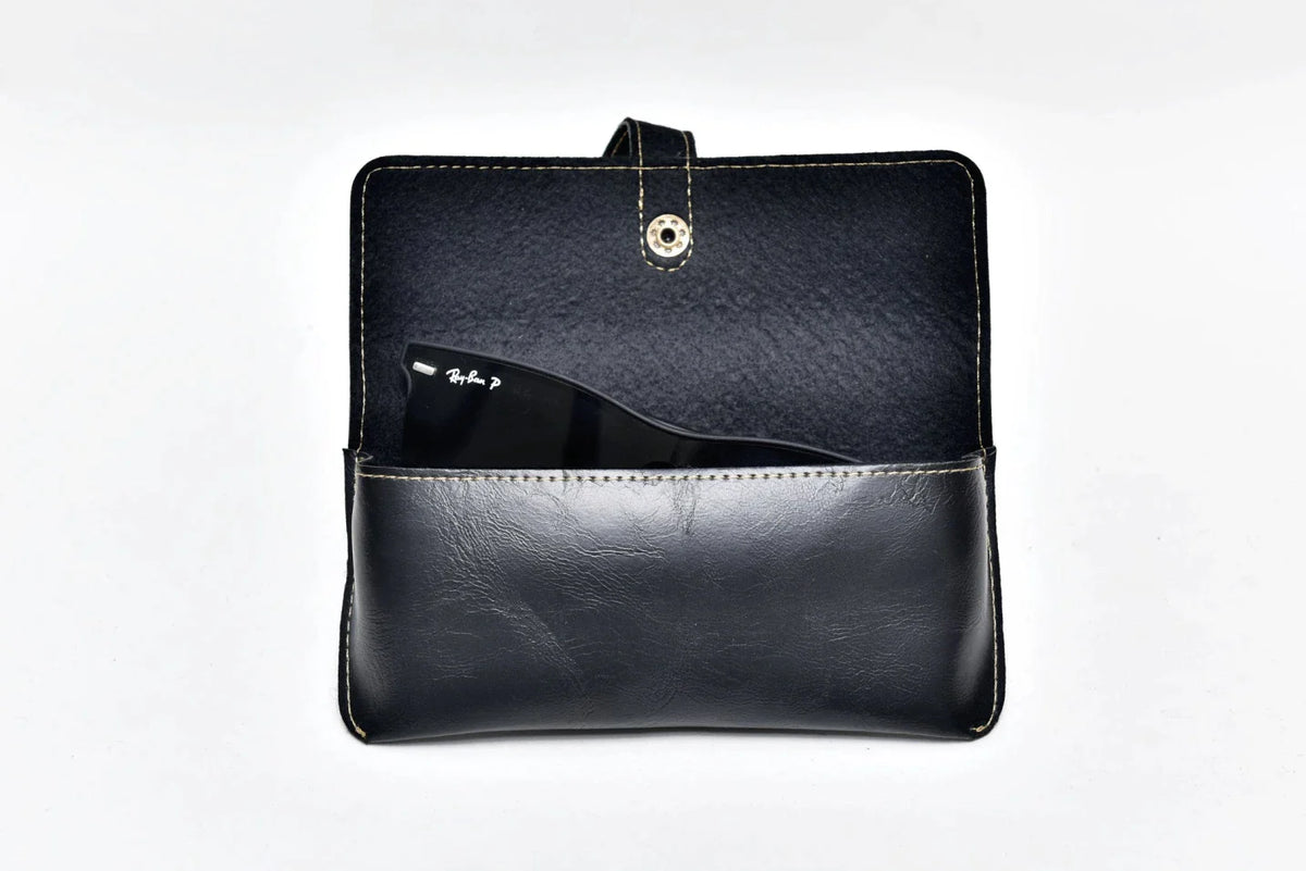 personalized_eywear_case_open_look